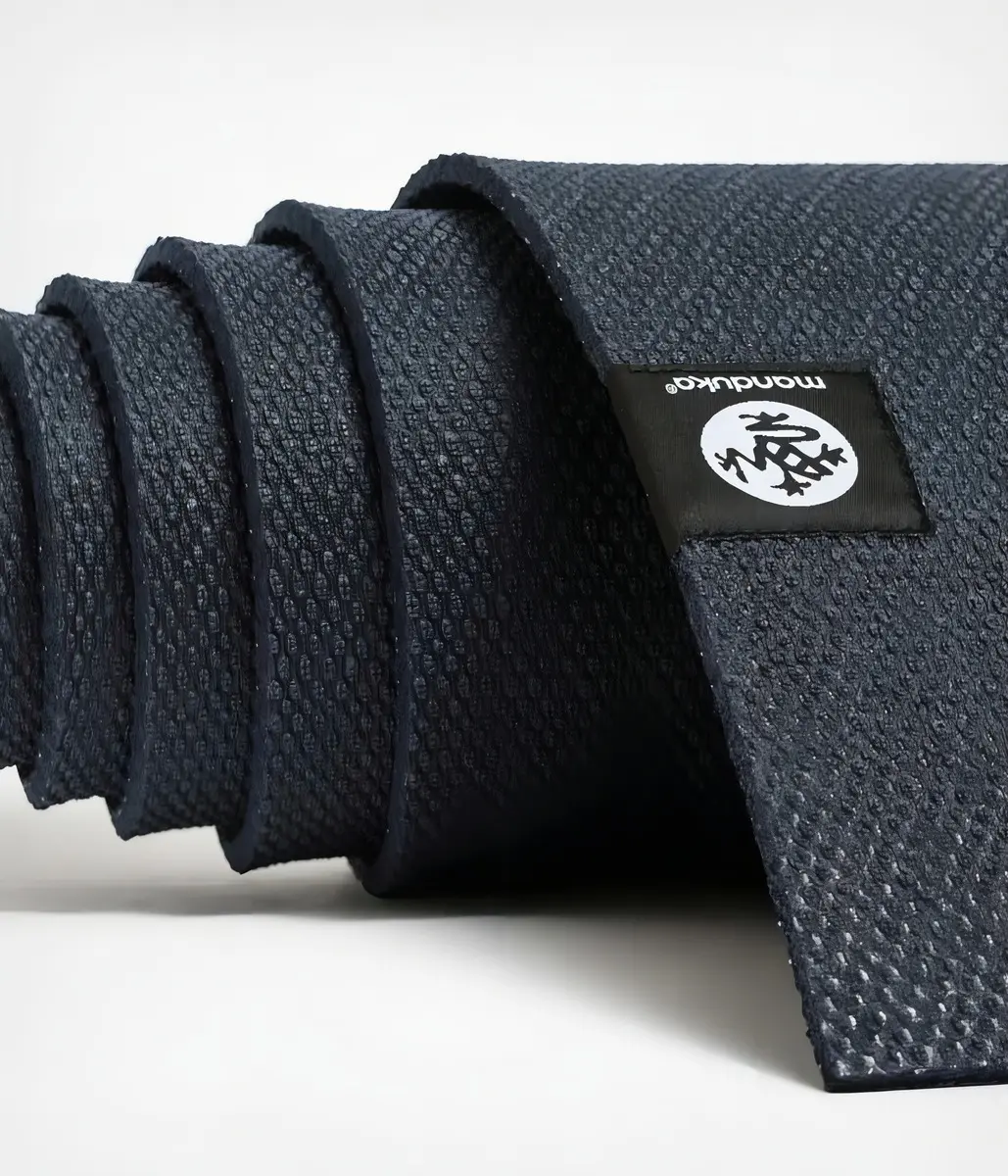 MANDUKA X MAT COLOR MIDNIGHT